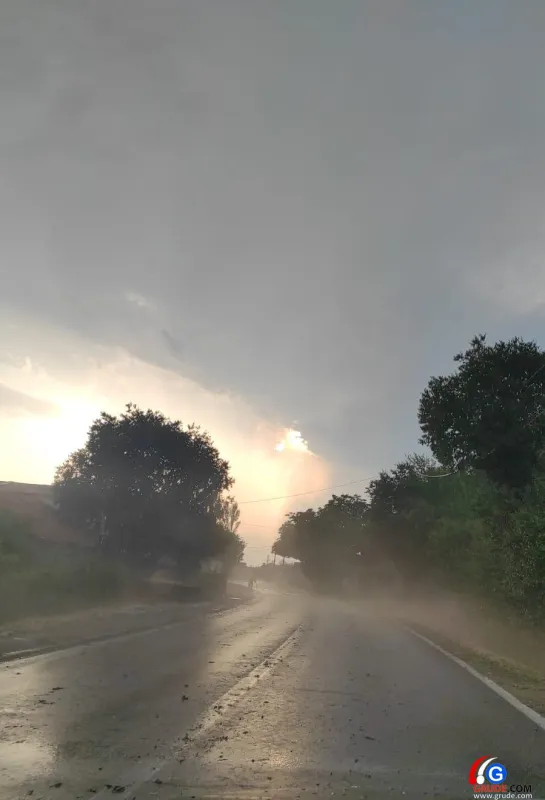 FOTO/VIDEO: Dramatične snimke iz Sovića i Gorice! Žitelji: Ovo u životu nismo doživjeli 4