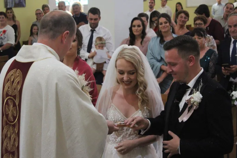 FOTO: Zavoljeli se na susretima iseljenih, ona zbog njega naučila hrvatski, on po nju došao na konju 7