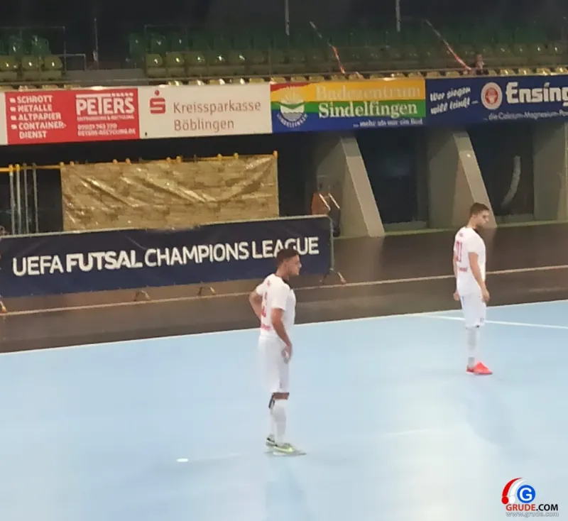 Ćorluka i Ivanković briljirali! Weilimdorf izvrsno otvorio Ligu prvaka 1