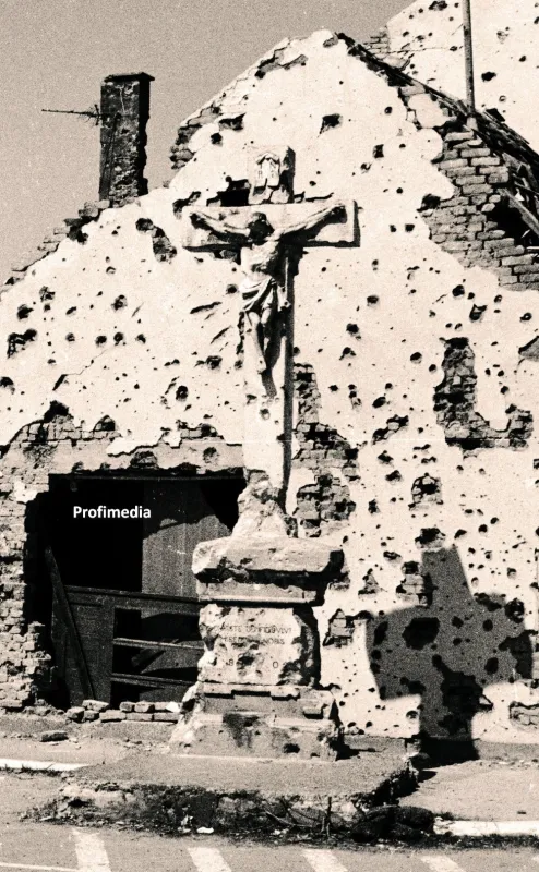 FOTO: Početak bitke za Vukovar: Luka Andrijanić srušio je dva vojna zrakoplova 24. kolovoza 4