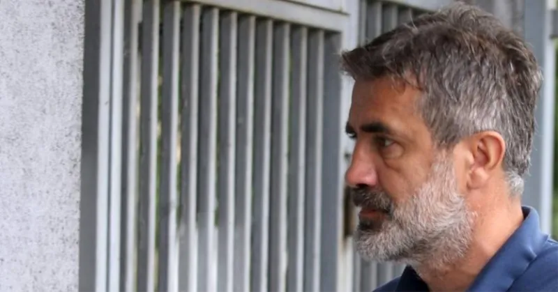 Zoran Mamić umjesto u zatvor utrčao na teren i kao pravi Sarajlija vrijeđao suca Bandića