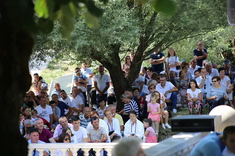 Sveta misa na najstarijem svetištu u Hercegovini: Gospa se tu ukazala sirotoj ženi koja je tražila vodu 11