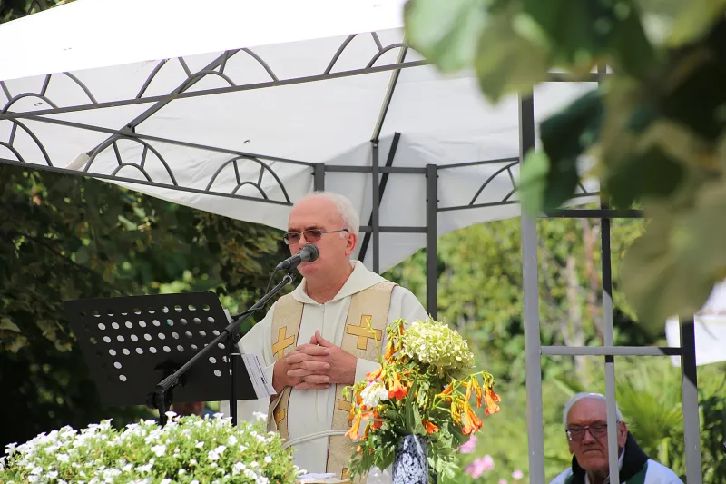 Sveta misa na najstarijem svetištu u Hercegovini: Gospa se tu ukazala sirotoj ženi koja je tražila vodu 14
