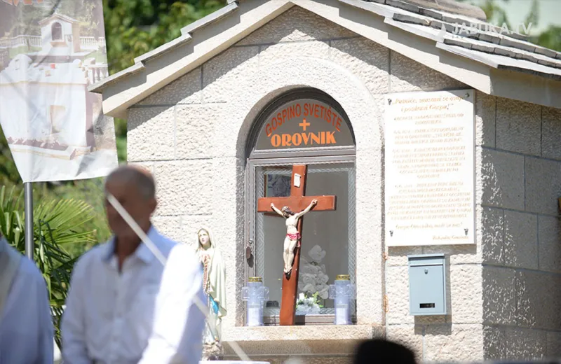 Sveta misa na najstarijem svetištu u Hercegovini: Gospa se tu ukazala sirotoj ženi koja je tražila vodu 18