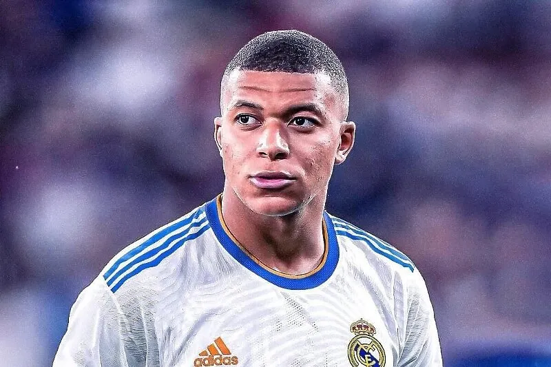 Mbappe je novi igrač Real Madrida!