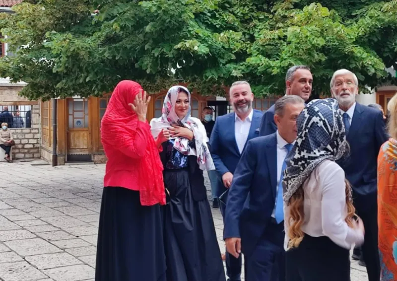 Kum Erdogan stigao u svatove, milijun KM mladoženja iskeširao za 'sarajevsku svadbu stoljeća' 4