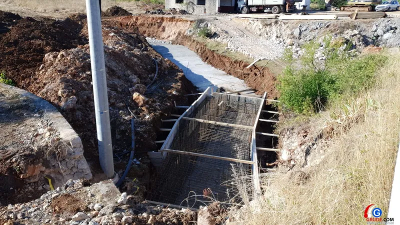 FOTO: Počeli radovi na lokaciji budućeg kružnog toka u Grudama 5