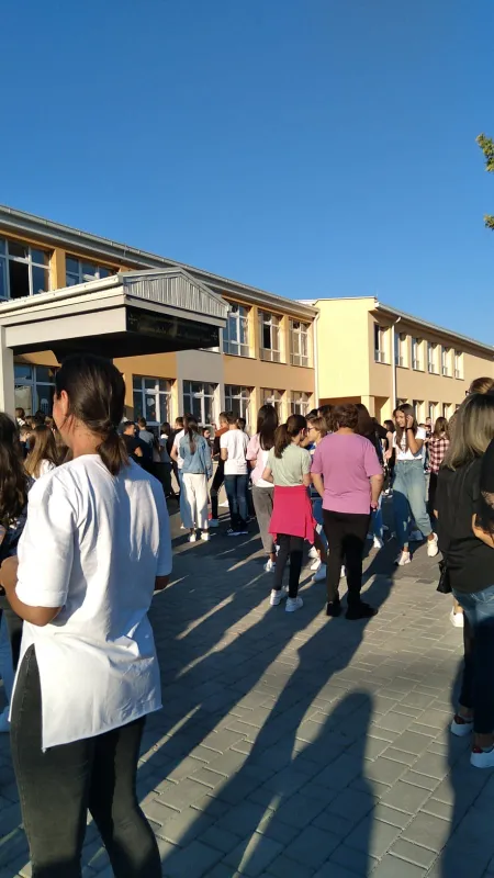Počela je nova školska godina! Grudski učenici pohitali u školske klupe 1
