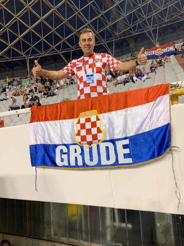 FOTO: Navijači su na tribinama! Hrvatska na Poljudu ide po pobjedu 1