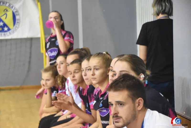 FOTOGALERIJA: Nikad mlađe Grude sezonu otvorile remijem 31