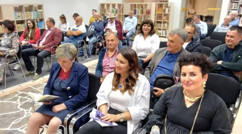 ŠIROKI BRIJEG: Svoje stihove govorili pjesnici iz Širokog Brijega, Gruda, Mostara, Rame, Ljubuškog i Posušja