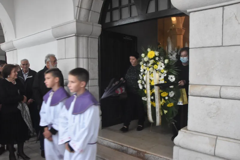 FOTO: HERCEGOVINA ISPRATILA SVOG FRA ANTU ŠARAVANJU U ZAGRLJAJ KRISTU 104