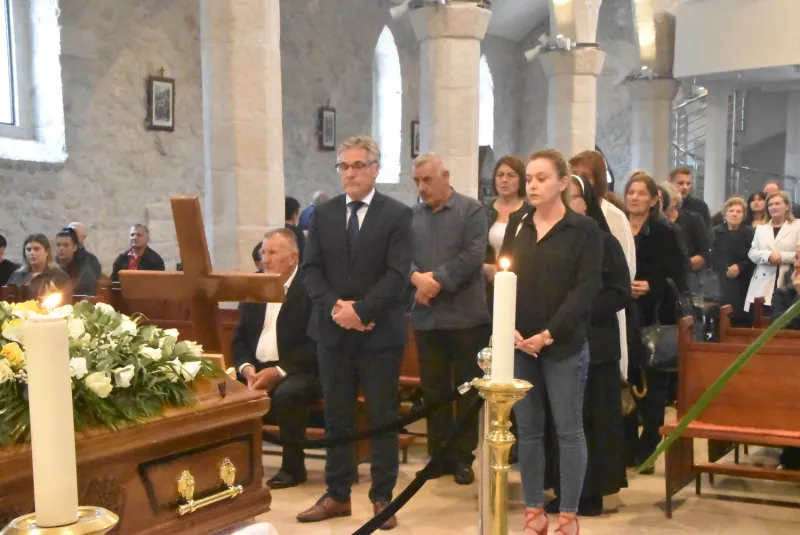 FOTO: HERCEGOVINA ISPRATILA SVOG FRA ANTU ŠARAVANJU U ZAGRLJAJ KRISTU 31