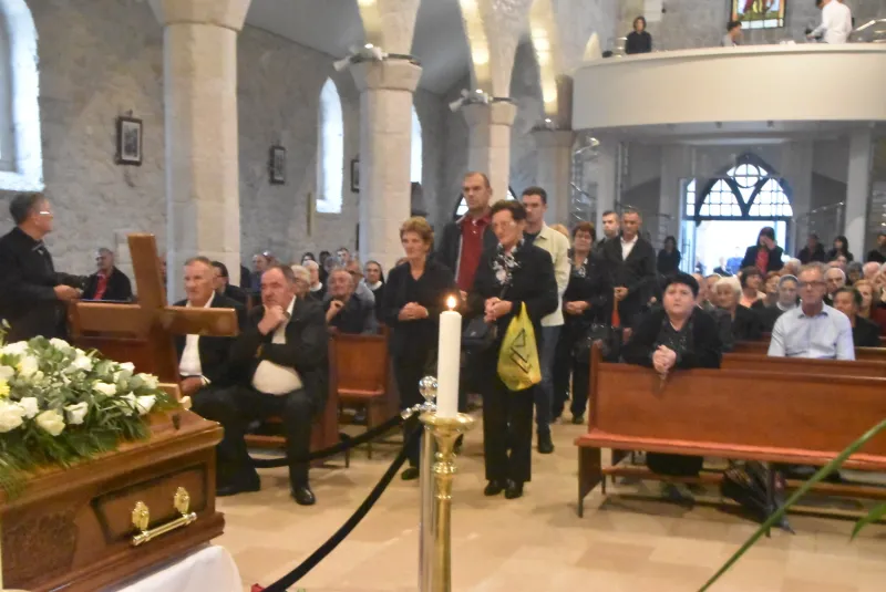 FOTO: HERCEGOVINA ISPRATILA SVOG FRA ANTU ŠARAVANJU U ZAGRLJAJ KRISTU 38