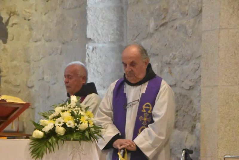 FOTO: HERCEGOVINA ISPRATILA SVOG FRA ANTU ŠARAVANJU U ZAGRLJAJ KRISTU 74