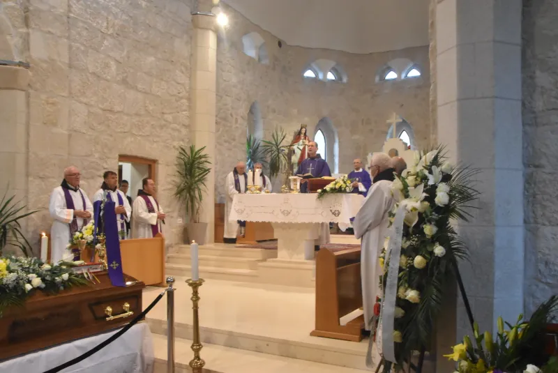 FOTO: HERCEGOVINA ISPRATILA SVOG FRA ANTU ŠARAVANJU U ZAGRLJAJ KRISTU 79