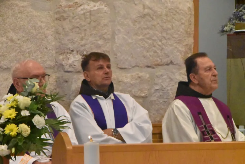 FOTO: HERCEGOVINA ISPRATILA SVOG FRA ANTU ŠARAVANJU U ZAGRLJAJ KRISTU 82