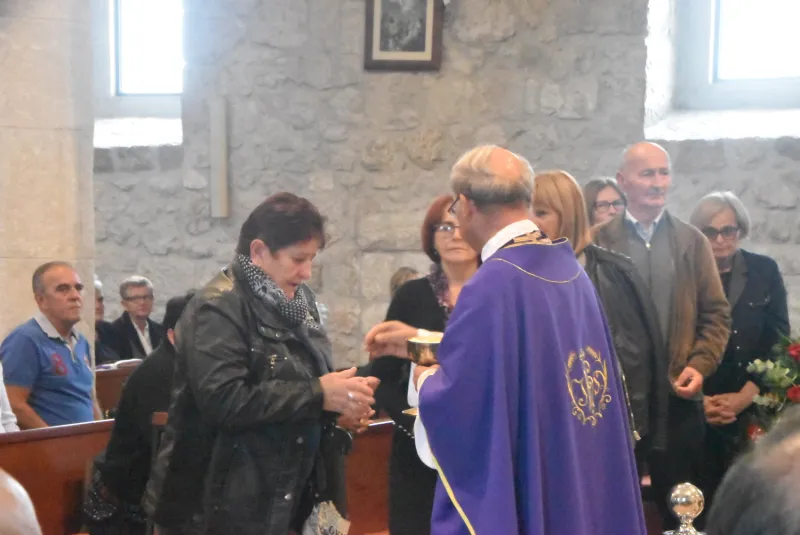 FOTO: HERCEGOVINA ISPRATILA SVOG FRA ANTU ŠARAVANJU U ZAGRLJAJ KRISTU 83