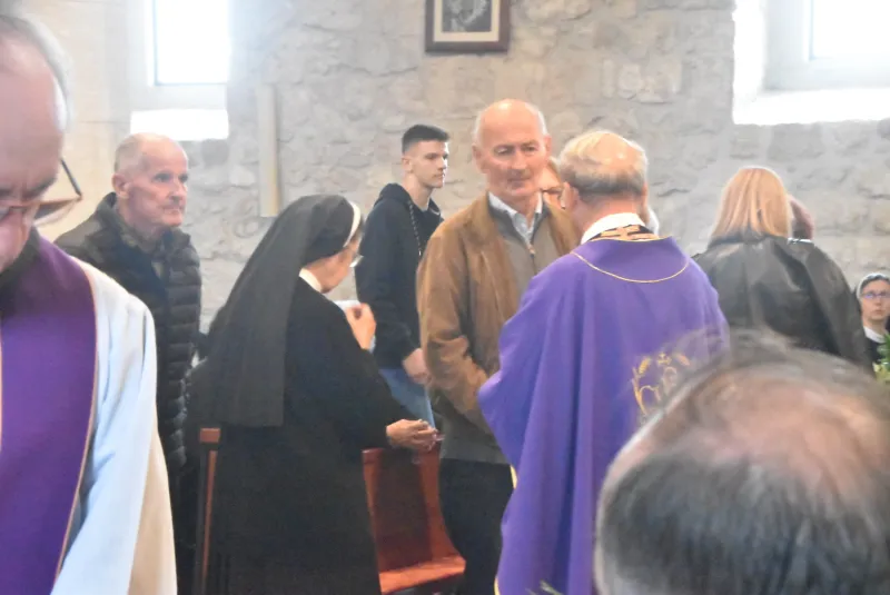 FOTO: HERCEGOVINA ISPRATILA SVOG FRA ANTU ŠARAVANJU U ZAGRLJAJ KRISTU 84