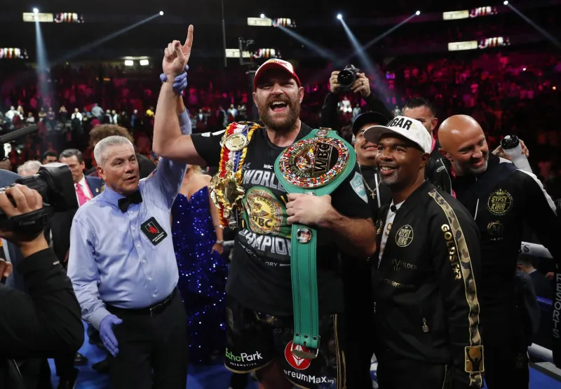 Fury se zahvalio Isusu! Nosio i natpis na kapi Njemu posvećen