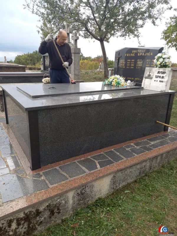 FOTO: Na Cerama očistili grobove onih koji tu počivaju, uredili i okoliš 8
