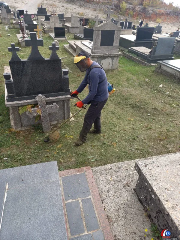FOTO: Na Cerama očistili grobove onih koji tu počivaju, uredili i okoliš 7