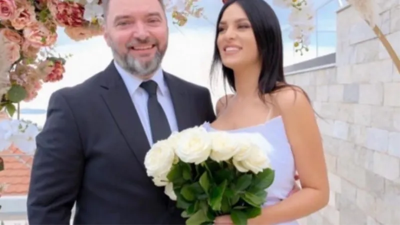 Bh. ministar se oženio treći put: Prvo napreduje na funkciji pa se onda oženi