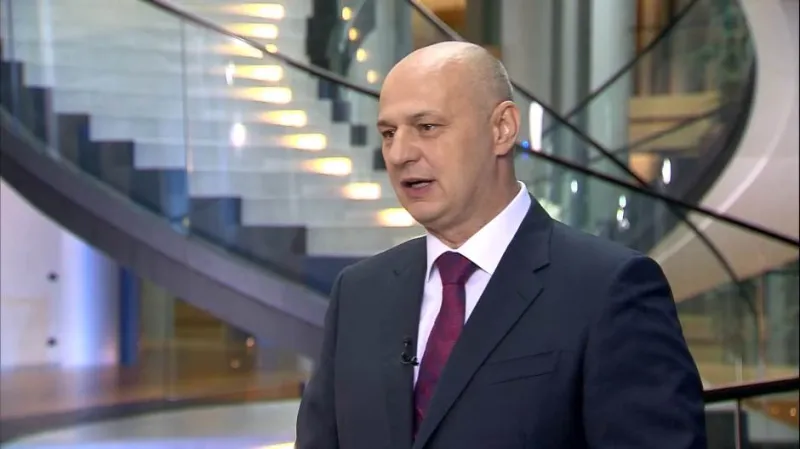 Mislav Kolakušić: Neonacizam, Covid-19 i budućnost Europe i svijeta