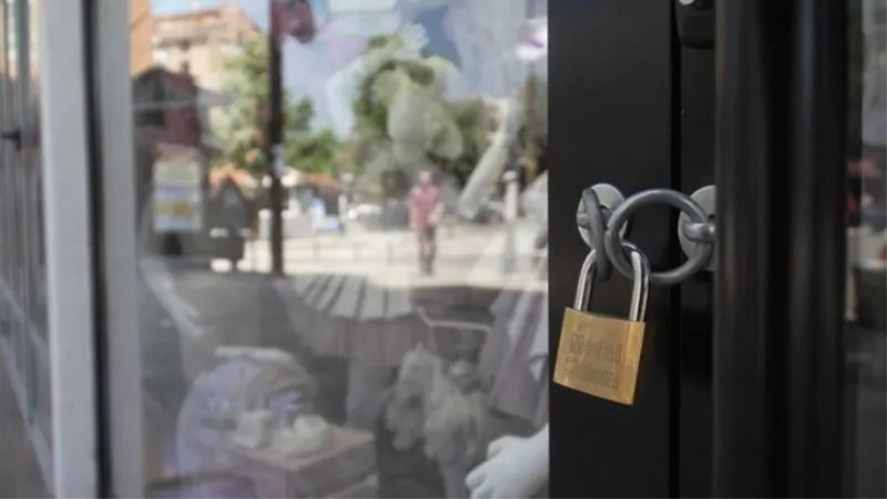 BiH je u propasti / 702 tvrtke blokirane u mjesec dana