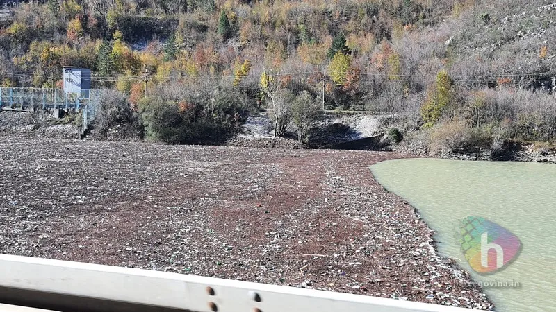 Neretva i dalje kao plutajuća deponija
