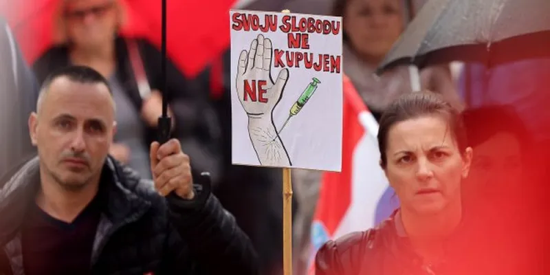 ODBIJAJU DATI SVOJE PODATKE: Prosvjedi pred zatvorom u Zagrebu i sudom u Splitu protiv obveznih covid potvrda