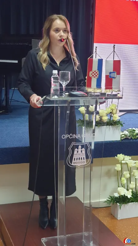 FOTO&VIDEO: OTVOREN SPOMENIK HERCEG BOSNI U GRUDAMA! 6