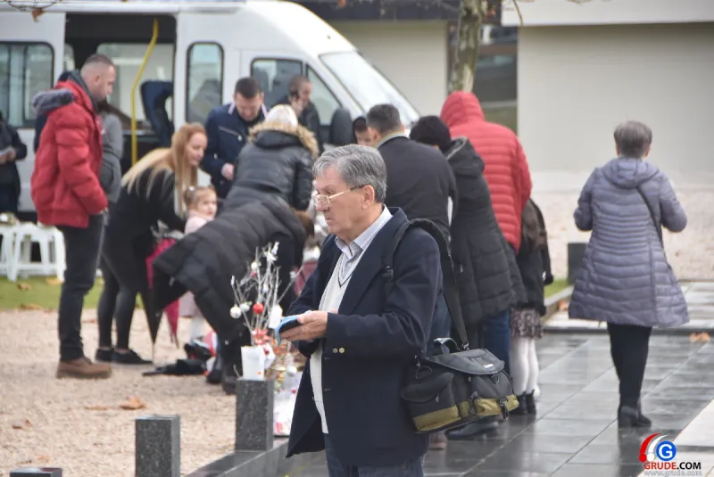 FOTO/VIDEO: GRUDE PROSLAVILE BLAGDAN SVETE KATE! FRA MILE VLAŠIĆ: MUČENICI SU NAJJAČA SNAGA CRKVE, CRKVA AKO NIJE MUČENIČKA IZDALA JE KRISTA 81