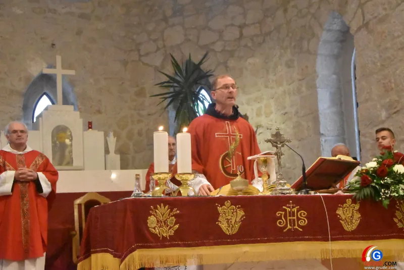 FOTO/VIDEO: GRUDE PROSLAVILE BLAGDAN SVETE KATE! FRA MILE VLAŠIĆ: MUČENICI SU NAJJAČA SNAGA CRKVE, CRKVA AKO NIJE MUČENIČKA IZDALA JE KRISTA 17