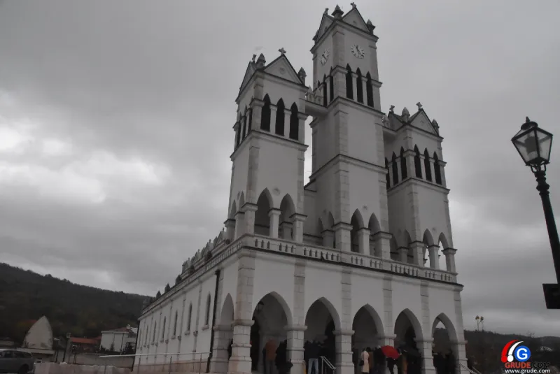 FOTO/VIDEO: GRUDE PROSLAVILE BLAGDAN SVETE KATE! FRA MILE VLAŠIĆ: MUČENICI SU NAJJAČA SNAGA CRKVE, CRKVA AKO NIJE MUČENIČKA IZDALA JE KRISTA 34