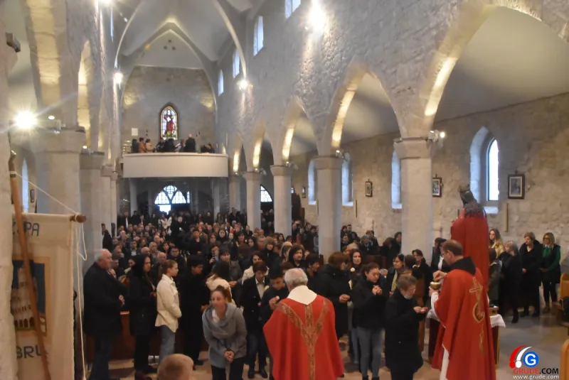 FOTO/VIDEO: GRUDE PROSLAVILE BLAGDAN SVETE KATE! FRA MILE VLAŠIĆ: MUČENICI SU NAJJAČA SNAGA CRKVE, CRKVA AKO NIJE MUČENIČKA IZDALA JE KRISTA 55