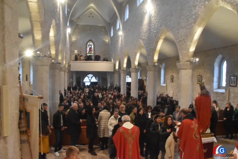 FOTO/VIDEO: GRUDE PROSLAVILE BLAGDAN SVETE KATE! FRA MILE VLAŠIĆ: MUČENICI SU NAJJAČA SNAGA CRKVE, CRKVA AKO NIJE MUČENIČKA IZDALA JE KRISTA 59
