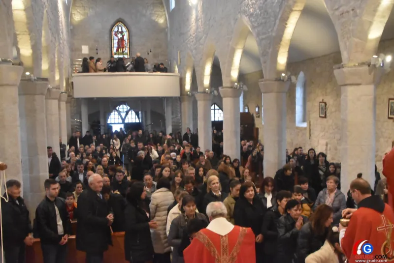 FOTO/VIDEO: GRUDE PROSLAVILE BLAGDAN SVETE KATE! FRA MILE VLAŠIĆ: MUČENICI SU NAJJAČA SNAGA CRKVE, CRKVA AKO NIJE MUČENIČKA IZDALA JE KRISTA 60