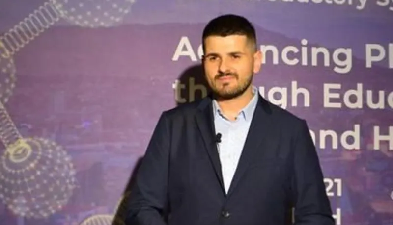 Tko je Martin Kondža? S 28 godina postao doktor znanosti, uspostavio prvi nacionalni sustav za praćenje nuspojava, otkrio nove flavonoide