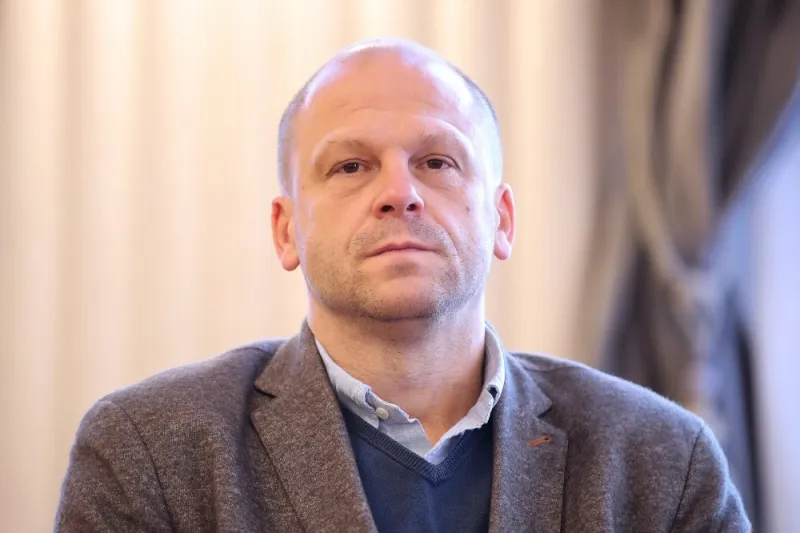 Novi lider SDP-a: Njegove obiteljsko - prijateljske kombinacije teško je objasniti