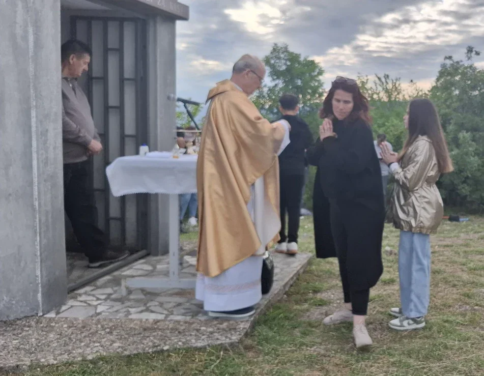 FOTO: Nad Grudama odzvanjala molitva svetom Izidoru 2