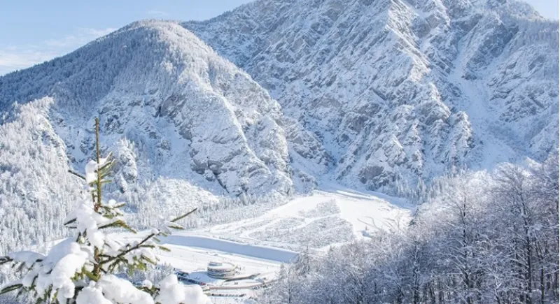 Otac se poskliznuo, sin ga pokušao spasiti, poginuli su u austrijskim Alpama