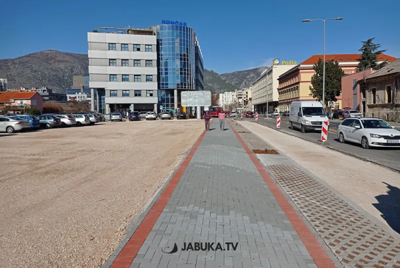 Mostar: Na mjestu Ćirine zgrade sada prolazi nogostup, stiže i asfalt