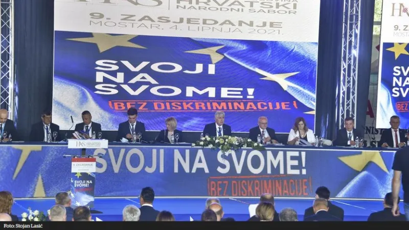 Sastaje se HNS, govorit će se o pripremi IZVANREDNE SJEDNICE