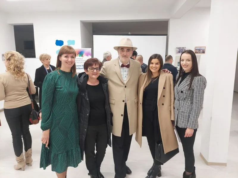 U Grudama otvorena izložba fotografija Ljube Kovača
