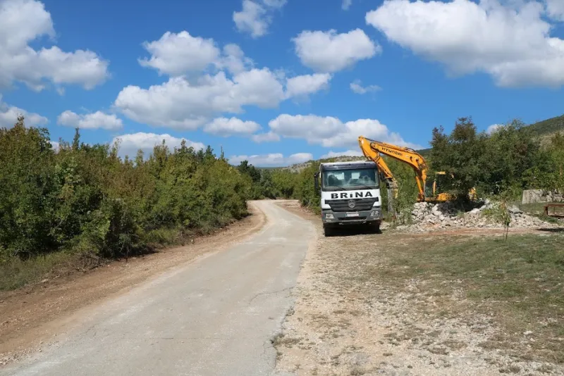 Nastavljeni radovi na groblju mira na Bilima FOTO 1