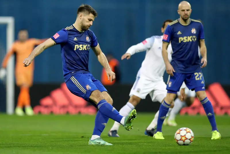 Dinamo remizirao s Lokomotivom, ozlijedio se Ademi...