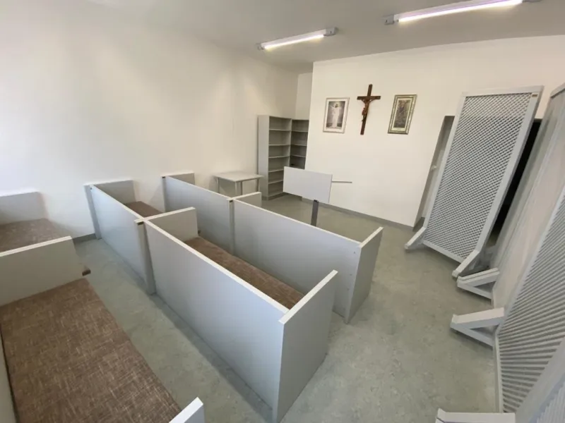 (FOTO) Teretana, dvorana, kapelica... za ručak pekarski krumpir s mesom... nije hotel, nego zatvor u BiH 3