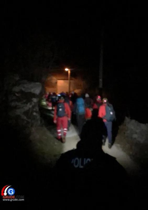 FOTO: Pronađena nestala osoba u Drinovcima, u akciji više od 120 spasioca 2
