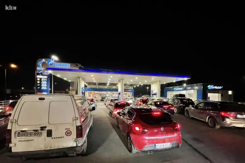 FOTO: Benzinske 'gore' zbog novog poskupljenja! Vlada Federacije ne čini ništa da ublaži udar na građane 4